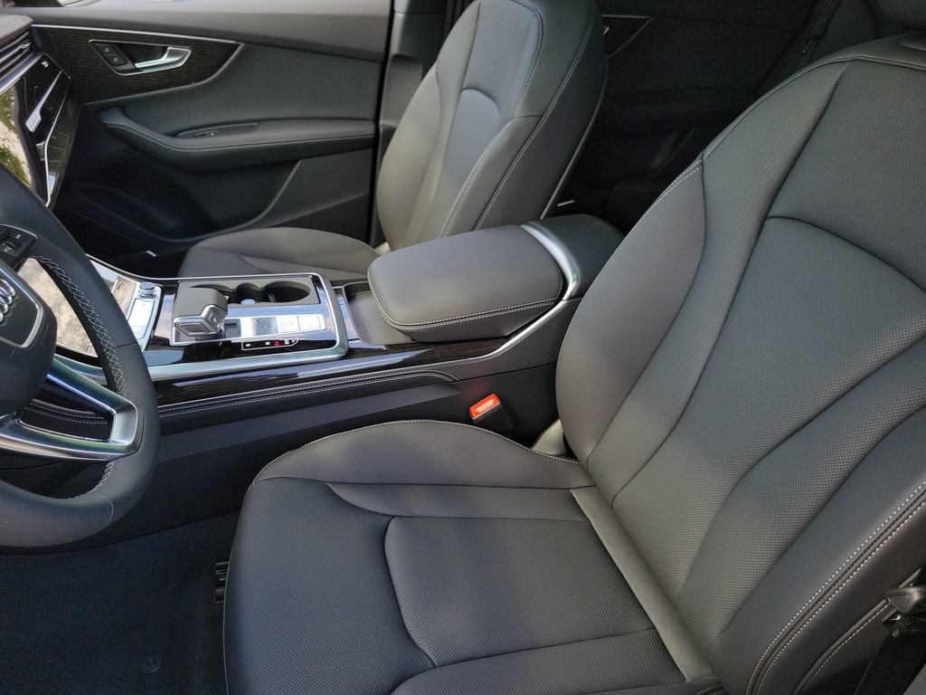 New 2026 Audi Q8 Premium Plus AWD/4WD image 17