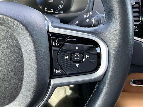 Used 2019 Volvo XC90 T8 Inscription w/ Advanced Package image 17