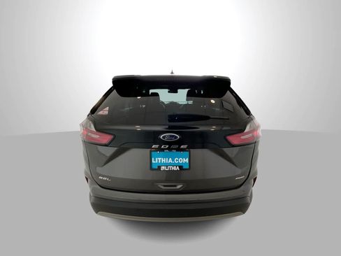 Used 2024 Ford Edge SEL AWD/4WD image 7