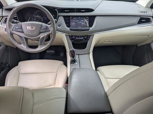 Used 2019 Cadillac XT5 Premium Luxury w/ Driver Assist Package image 17