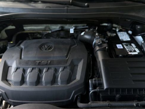 Used 2022 Volkswagen Tiguan SE FWD image 30