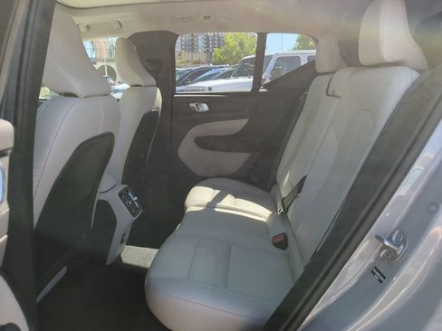 Used 2026 Volvo XC40 B5 Plus AWD/4WD image 10