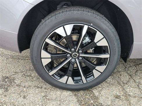 New 2026 Volvo XC60 B5 Plus w/ Protection Package Premier image 5