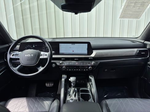 Used 2023 Kia Telluride SX Prestige X-Line AWD/4WD image 12