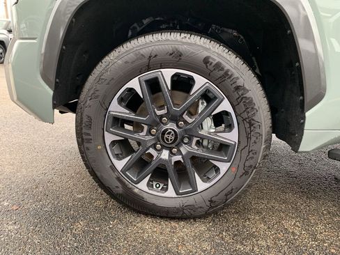 New 2026 Toyota Tundra Limited image 31