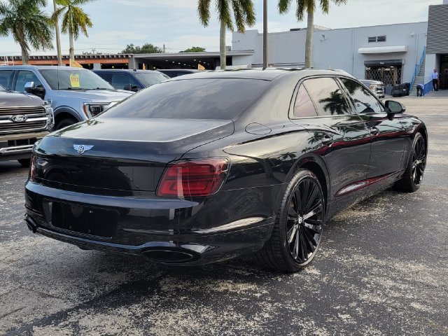 Used 2023 Bentley Flying Spur W12 AWD/4WD image 3