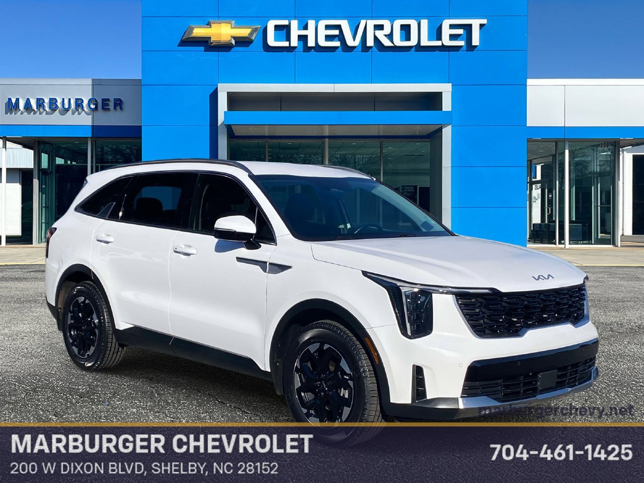 Used 2024 Kia Sorento S w/ Panoramic Sunroof Package FWD image 1