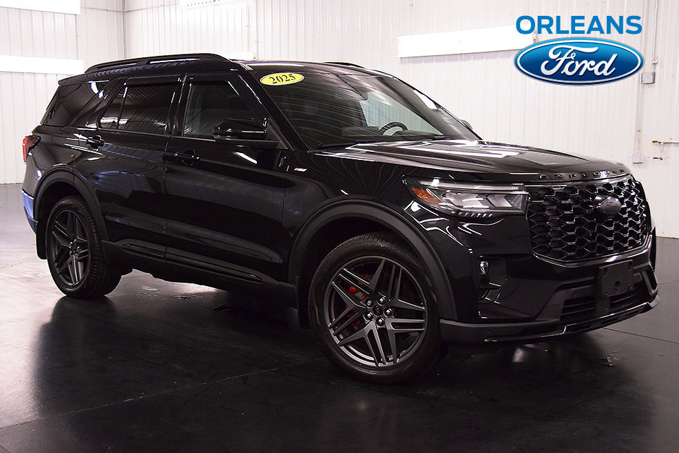 Used 2025 Ford Explorer ST-Line w/ Premium Package AWD/4WD image 1
