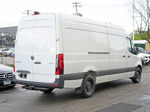 New 2026 Mercedes-Benz Sprinter 2500 image 3