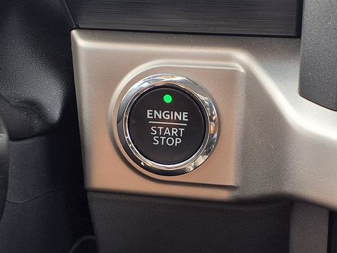 Used 2021 Ford F150 XLT w/ Equipment Group 302A High RWD image 9