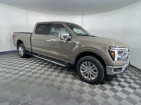 New 2026 Ford F150 Lariat w/ Equipment Group 501A Mid AWD/4WD image 7