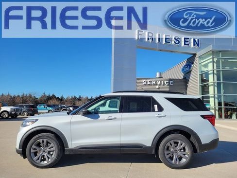 New 2026 Ford Explorer Active w/ Active Comfort Package image 4