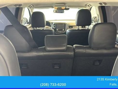 Used 2020 Mitsubishi Outlander SEL AWD/4WD image 36