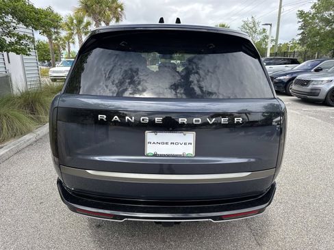 New 2026 Land Rover Range Rover Long Wheelbase SE AWD/4WD image 7