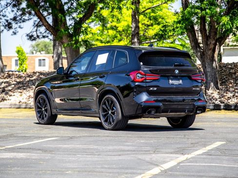 Used 2024 BMW X3 xDrive30i w/ Premium Package AWD/4WD image 3