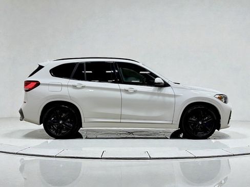 Used 2021 BMW X1 sDrive28i w/ Convenience Package image 4