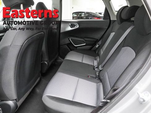 Used 2024 Kia Soul LX w/ Option Group 015 image 21