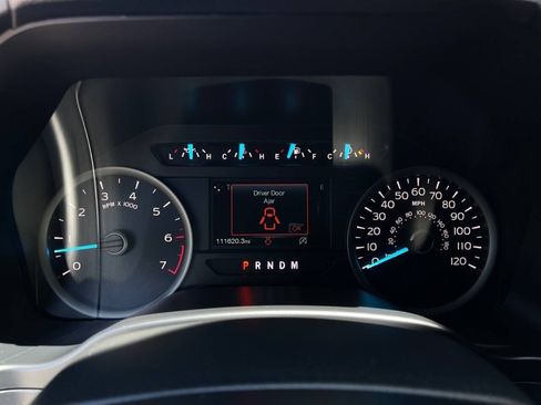 Used 2019 Ford F150 XLT w/ Equipment Group 302A Luxury AWD/4WD image 17