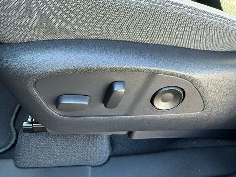 New 2026 GMC Sierra EV Elevation image 11