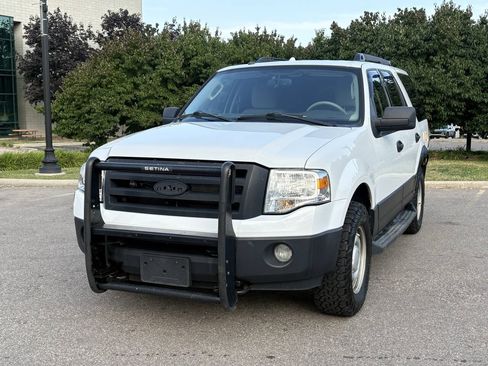 Used 2013 Ford Expedition XL AWD/4WD image 4