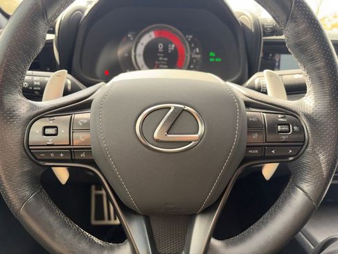 Used 2018 Lexus LC 500 Coupe w/ Performance Package image 11