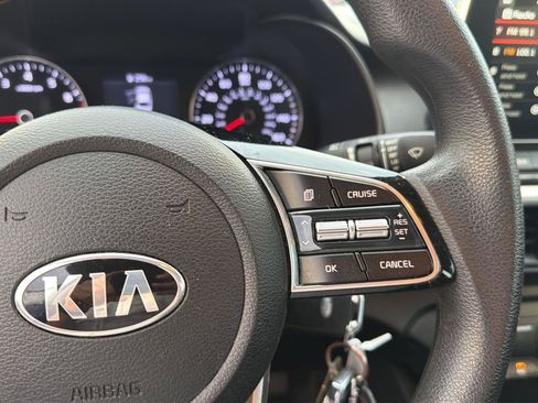 Used 2021 Kia Forte LXS FWD image 21