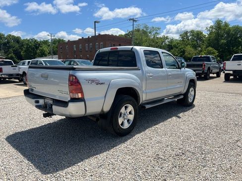 Used 2006 Toyota Tacoma PreRunner image 8
