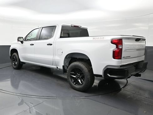 Used 2022 Chevrolet Silverado 1500 LT Trail Boss w/ Safety Package AWD/4WD image 3