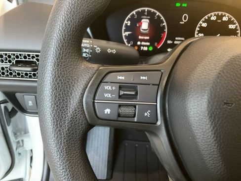 New 2026 Honda HR-V LX image 9