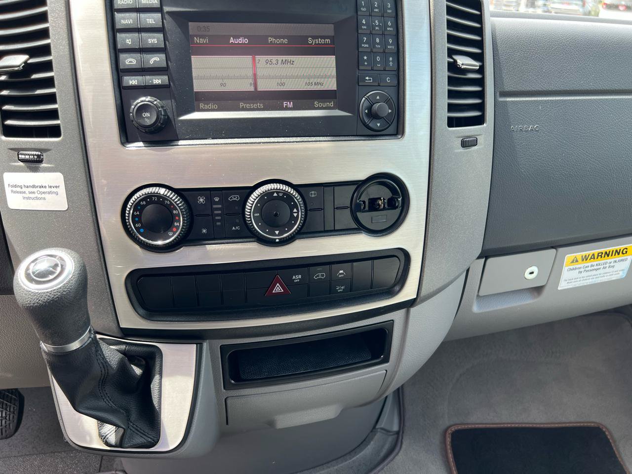 Used 2016 Mercedes-Benz Sprinter 3500 image 17