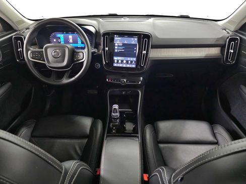 Used 2023 Volvo XC40 B5 Plus w/ Driver Assist Package AWD/4WD image 12