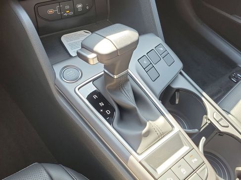 New 2026 Kia Sportage EX FWD image 36