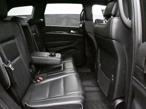 Used 2021 Jeep Grand Cherokee Overland image 19