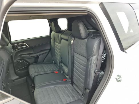 New 2026 Mitsubishi Outlander SE AWD/4WD image 27