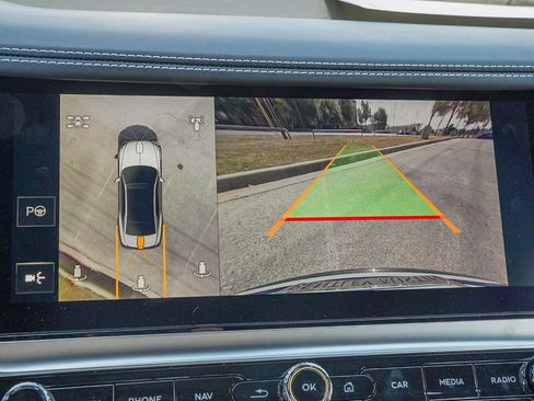 New 2026 Bentley Flying Spur Plug-In Hybrid AWD/4WD image 23