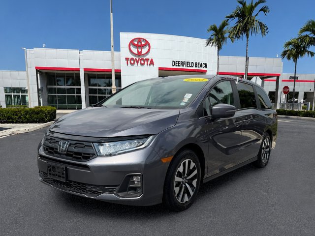 Used 2025 Honda Odyssey EX-L image 3