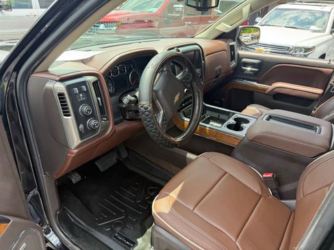 Used 2015 Chevrolet Silverado 1500 High Country w/ High Country Premium Package image 47