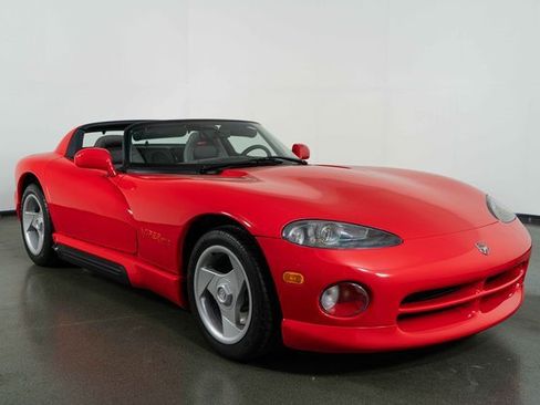 Used 1992 Dodge Viper RT/10 image 2
