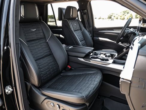 Used 2026 Cadillac Escalade V w/ LPO, Floor Liner Package AWD/4WD image 54