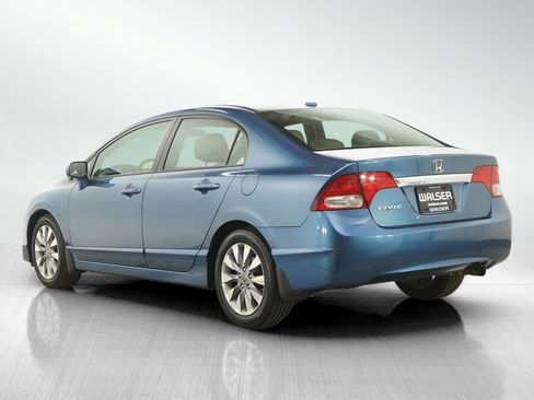 Used 2010 Honda Civic EX-L image 3