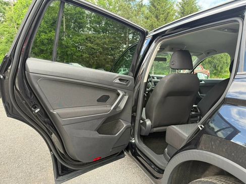 Used 2020 Volkswagen Tiguan S AWD/4WD image 33