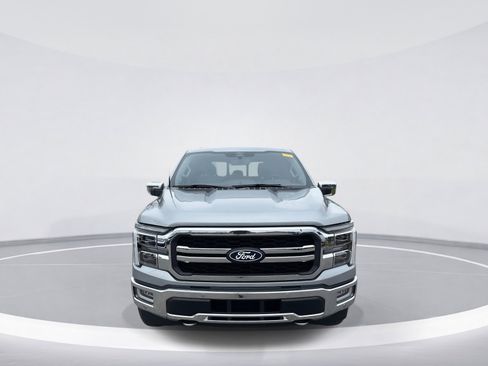 Used 2024 Ford F150 Lariat w/ Tow/Haul Package image 2