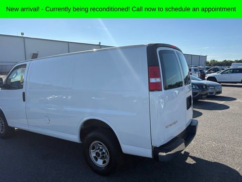 Used 2022 GMC Savana 2500 w/ Driver Convenience Package RWD image 6