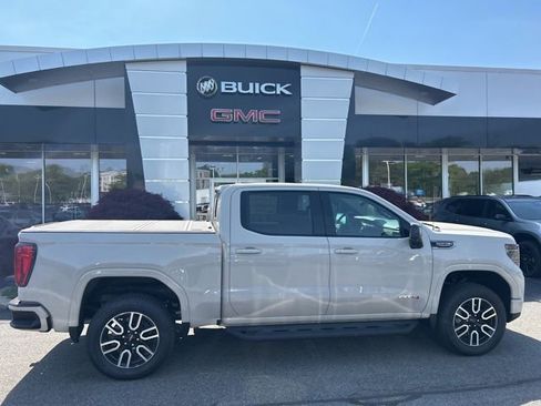 New 2026 GMC Sierra 1500 AT4 w/ AT4 Premium Package AWD/4WD image 2