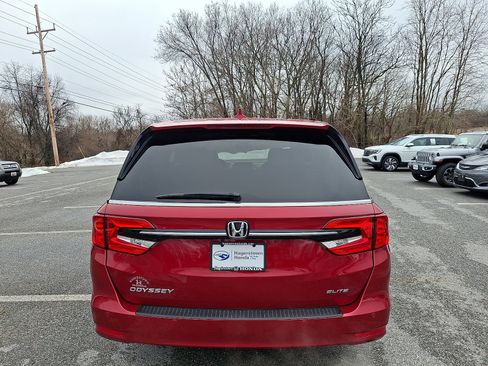 Used 2022 Honda Odyssey Elite image 5