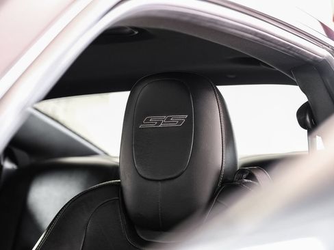 Used 2014 Chevrolet Camaro SS w/ RS Package RWD image 35