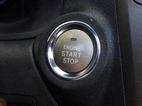 Used 2012 Lexus IS 250C image 32