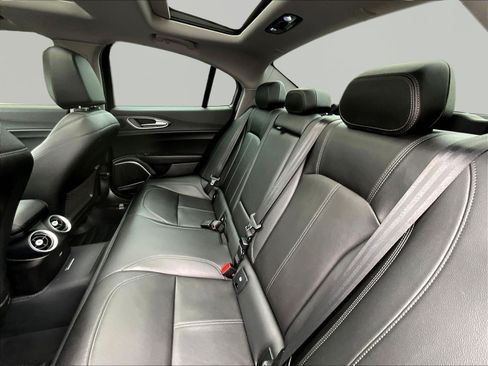 Used 2021 Alfa Romeo Giulia Ti w/ Active Assist 2 Package TI AWD/4WD image 22