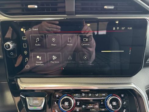 New 2026 GMC Sierra 3500 Denali w/ Denali Reserve Package image 19