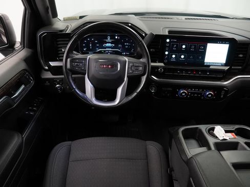 Used 2022 GMC Sierra 1500 Elevation AWD/4WD image 12